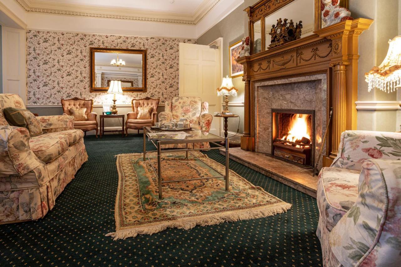 Near Sawrey Ees Wyke Country House מראה חיצוני תמונה